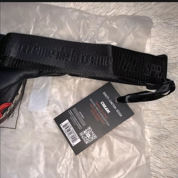 NWT SPRAYGROUND Crossbody Fanny Pack Cream Flame - Picture 9 of 11